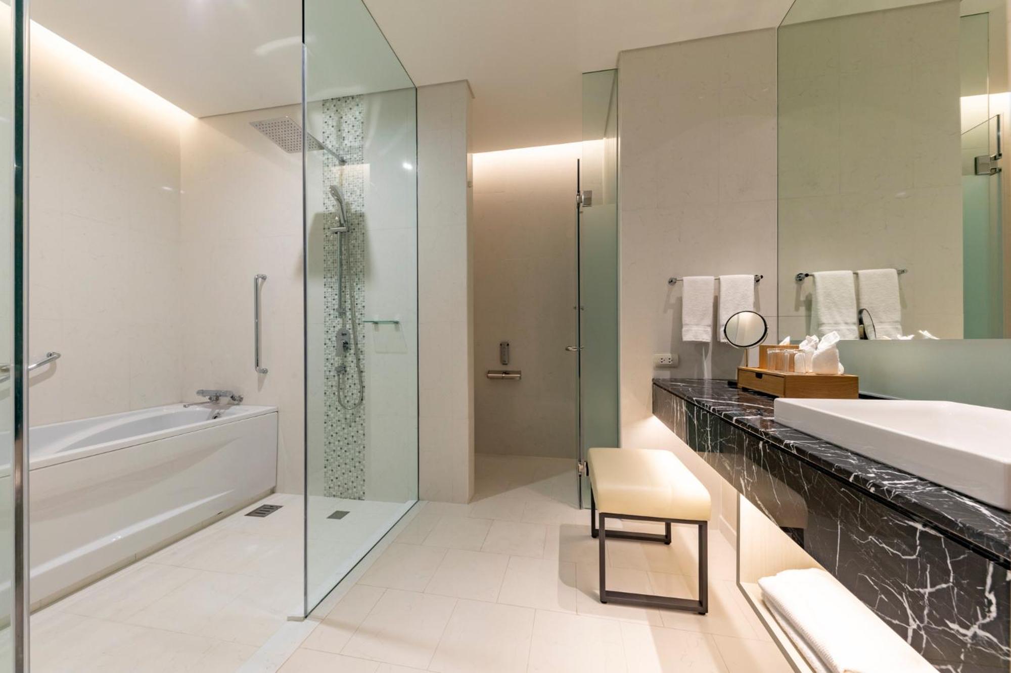Solaria Nishitetsu Hotel Bangkok Bagian luar foto
